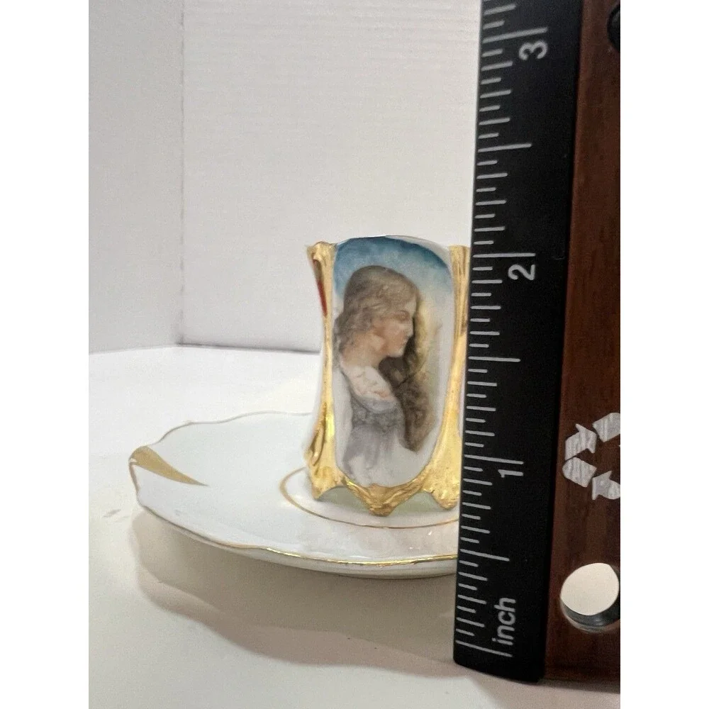 Vintage European Art Nouveau Portrait Demitasse Cups Saucers Mold 1066 Gilding